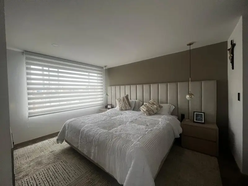 Fotografía de obra terminada: habitación principal. Apartamento en bogotá en Bogotá, Decord Design